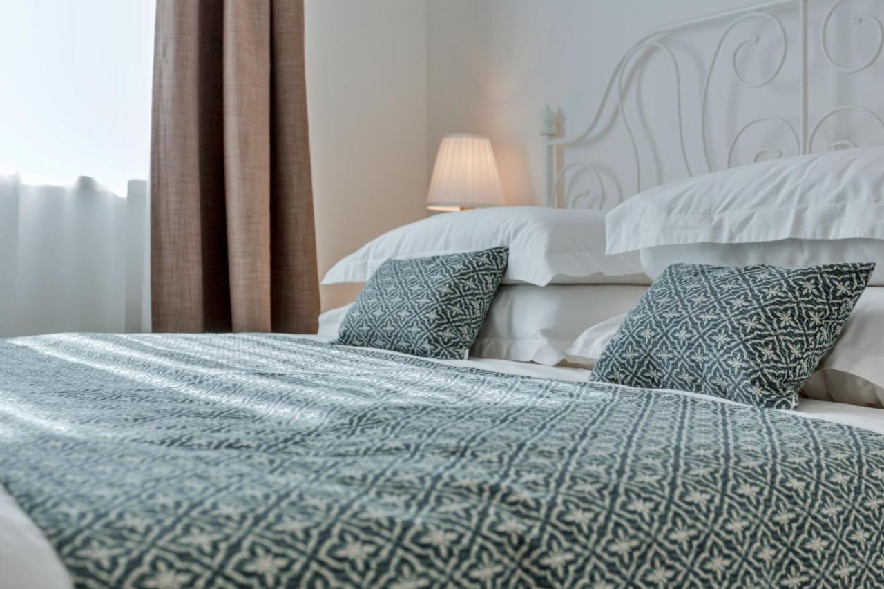 Apartments Ivica Оміш Екстер'єр фото