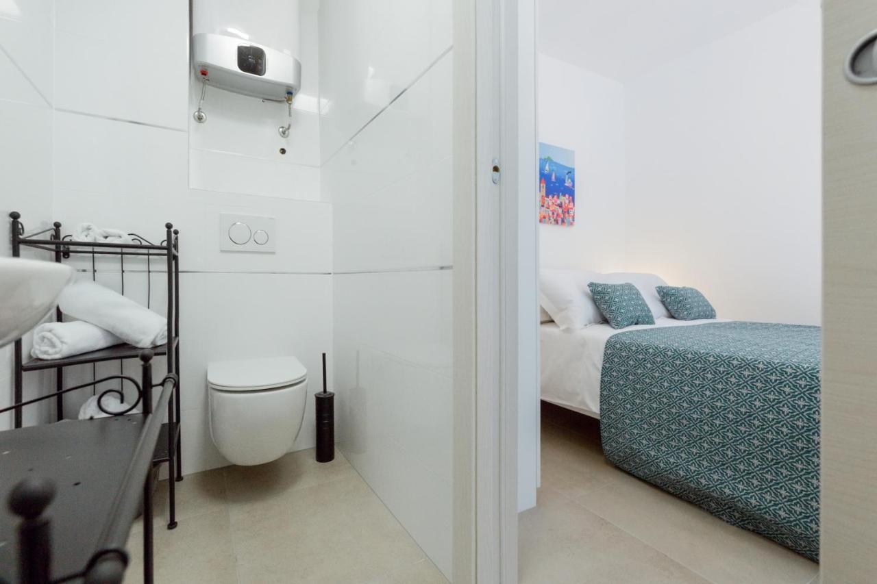 Apartments Ivica Оміш Екстер'єр фото